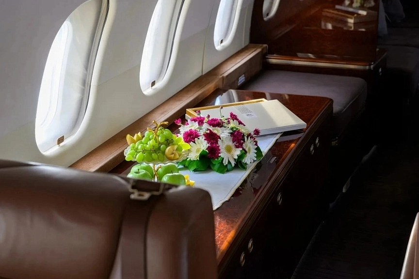 Bombardier Global 5000 T7-LAVI