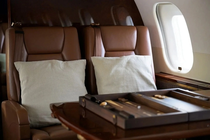 Bombardier Global 5000 T7-LAVI