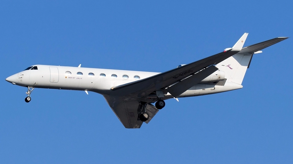 Gulfstream G-550 B-8255