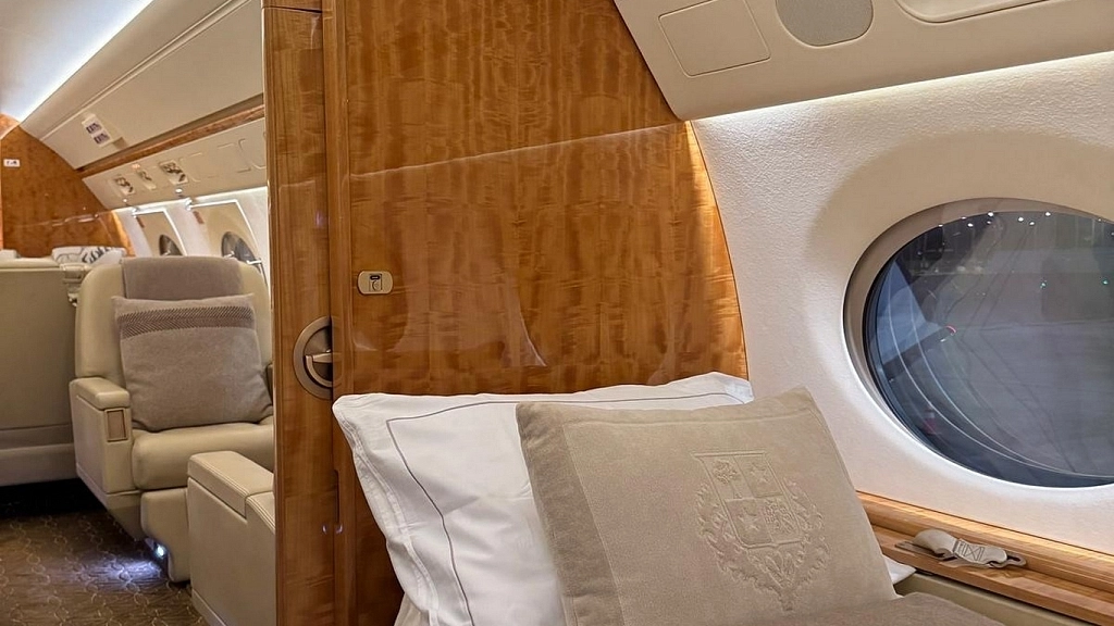 Gulfstream G-550 N917CJ