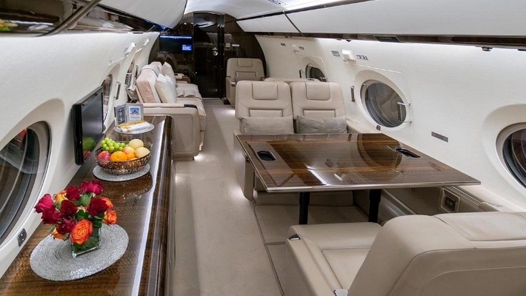 Gulfstream G-450 T7-MID