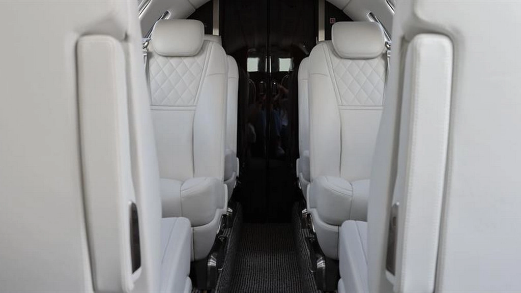 Cessna Citation CJ4 Gen 2 N812NE