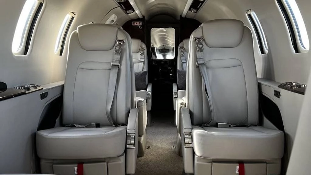 Bombardier Learjet 75 N711R
