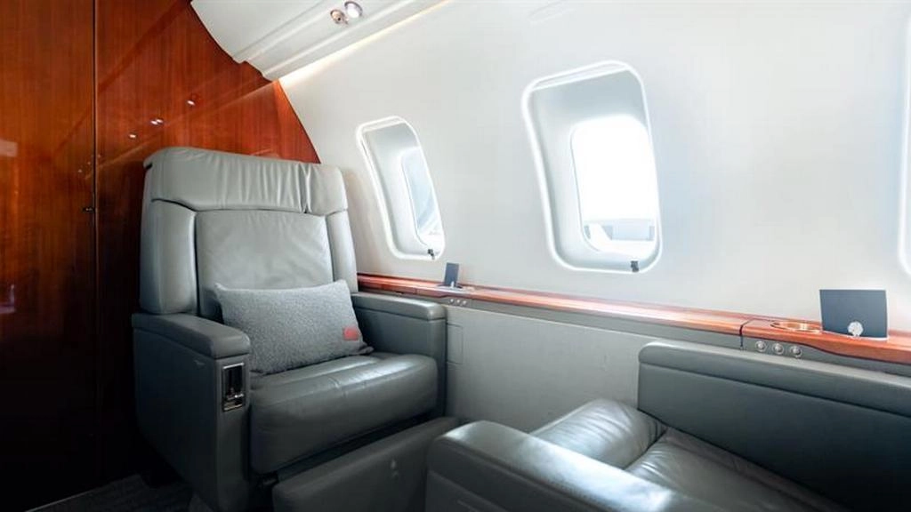Bombardier Challenger 605 LV-HQR
