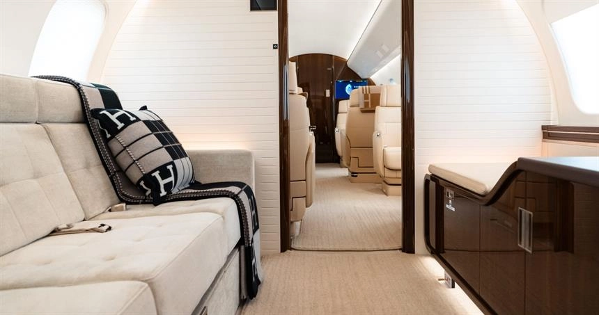 Bombardier Global 7500 9H-MAX