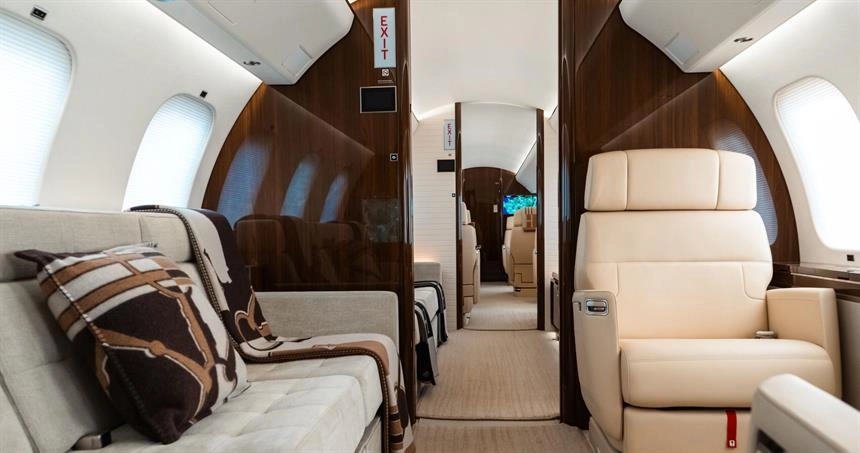 Bombardier Global 7500 9H-MAX