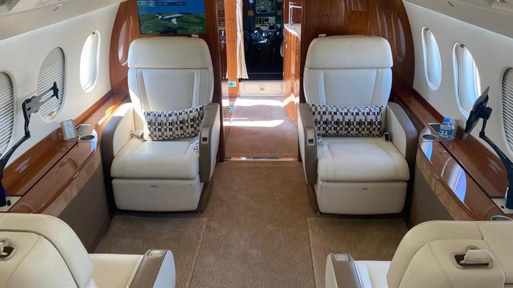 Dassault Falcon 2000LXS TC-DGN
