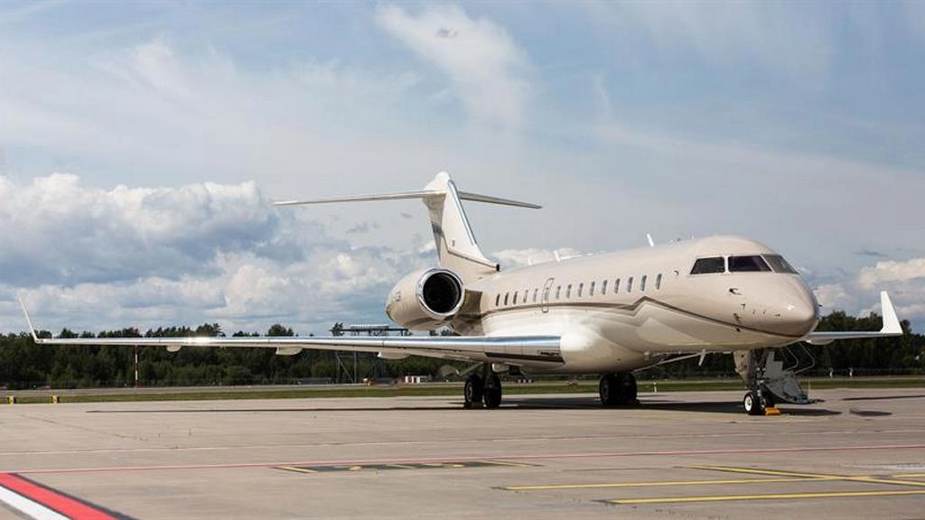 Bombardier Global Express XRS YL-VCR