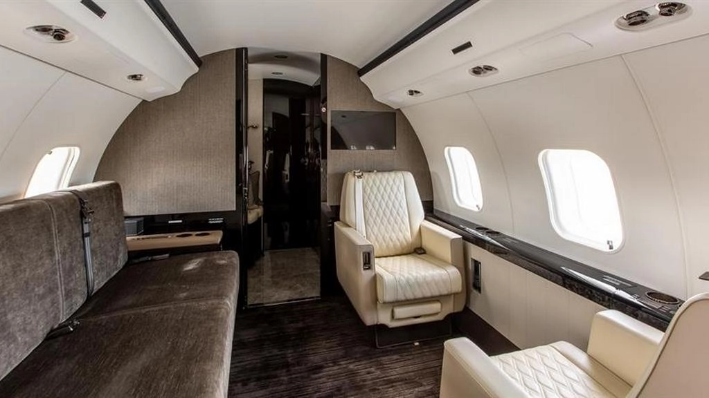 Bombardier Global Express XRS YL-VCR