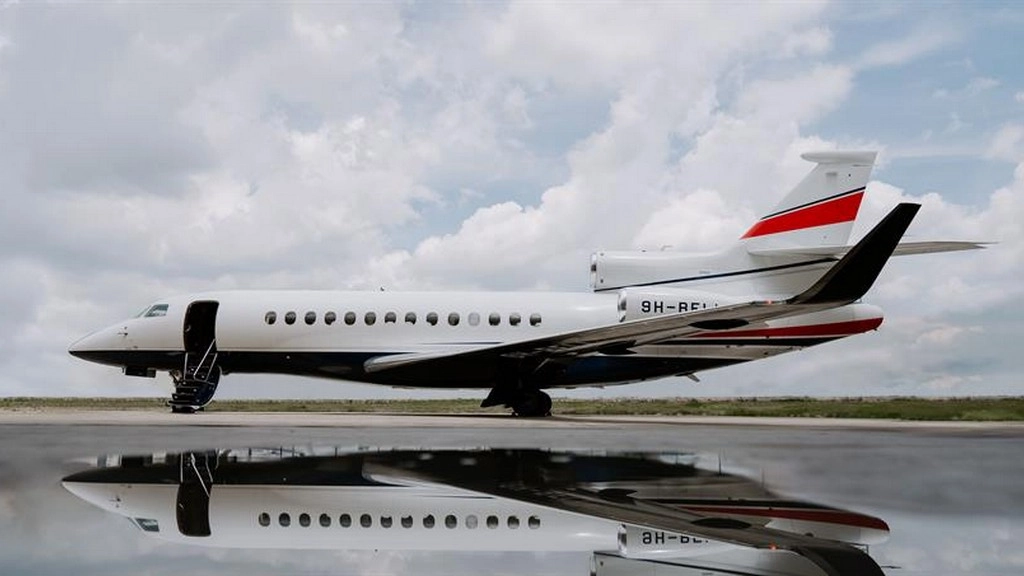 Dassault Falcon 7X 9H-BELL