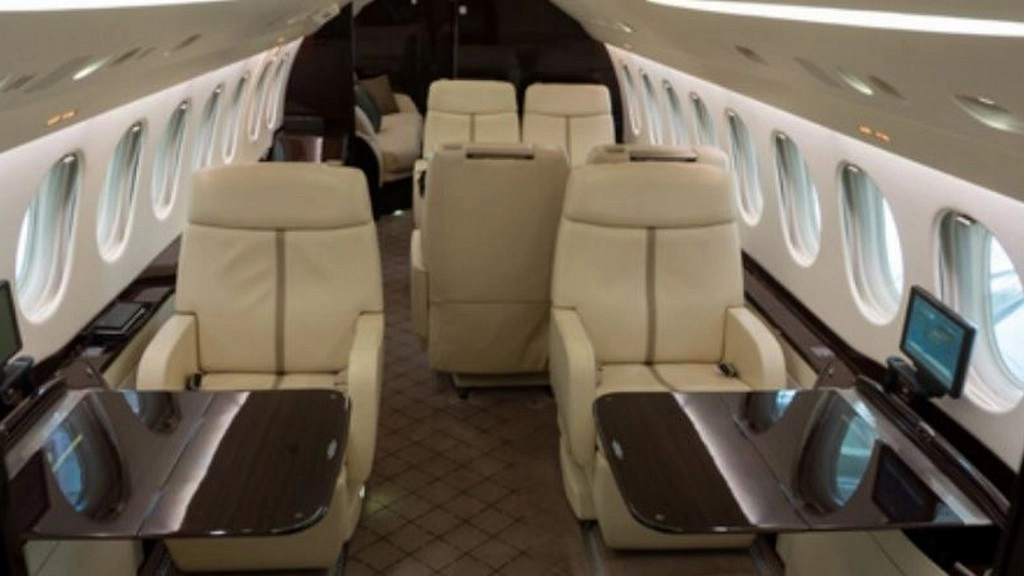 Dassault Falcon 7X 9H-BELL