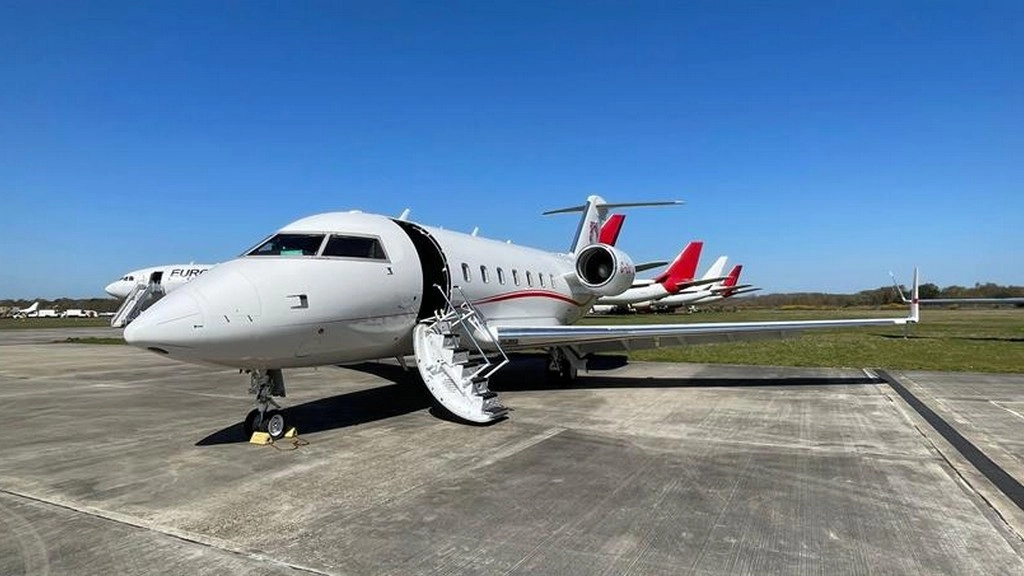 Bombardier Challenger 604 G-DAYA