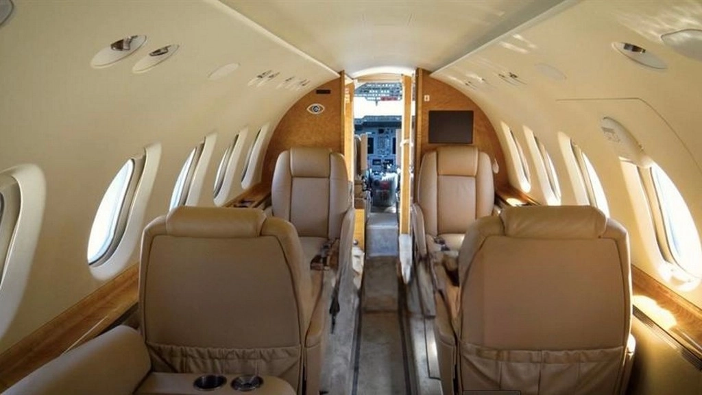 Hawker 750 TC-ORK