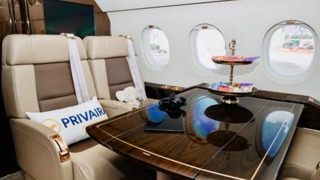 Dassault Falcon 2000LXS N331TJ