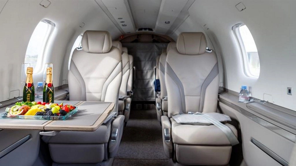 Pilatus PC12 NGX EI-NGX