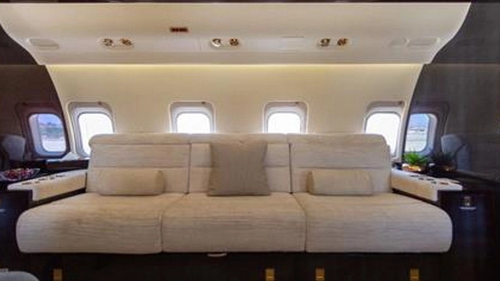 Bombardier Challenger 850 9H-VGA