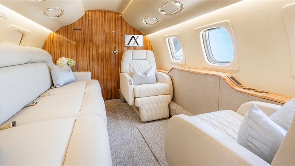 Embraer Legacy 600 9H-ISLA