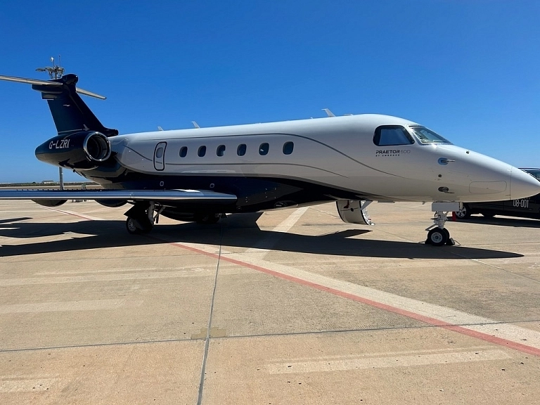 Embraer Praetor 600 G-LZRI