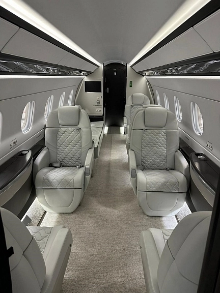 Embraer Praetor 600 G-LZRI