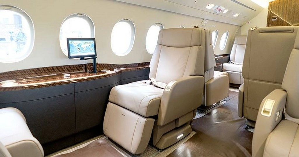 Dassault Falcon 2000EX HK-5068