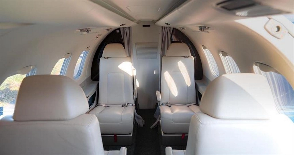 Embraer Phenom 100EV CS-DJI