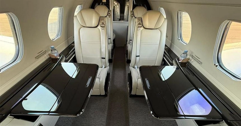 Embraer Phenom 300E F-HRDG