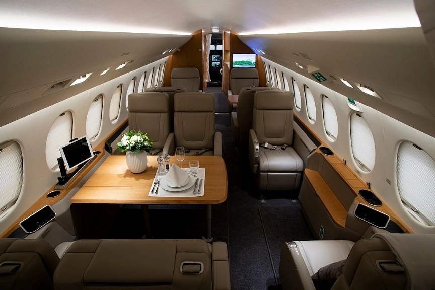 Dassault Falcon 8X OY-DBS