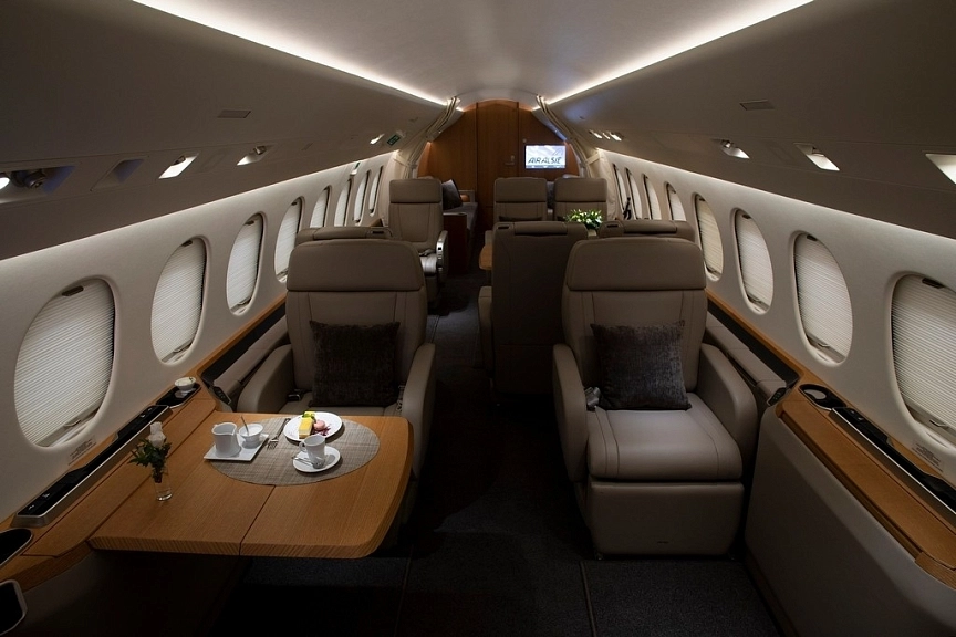 Dassault Falcon 8X OY-DBS