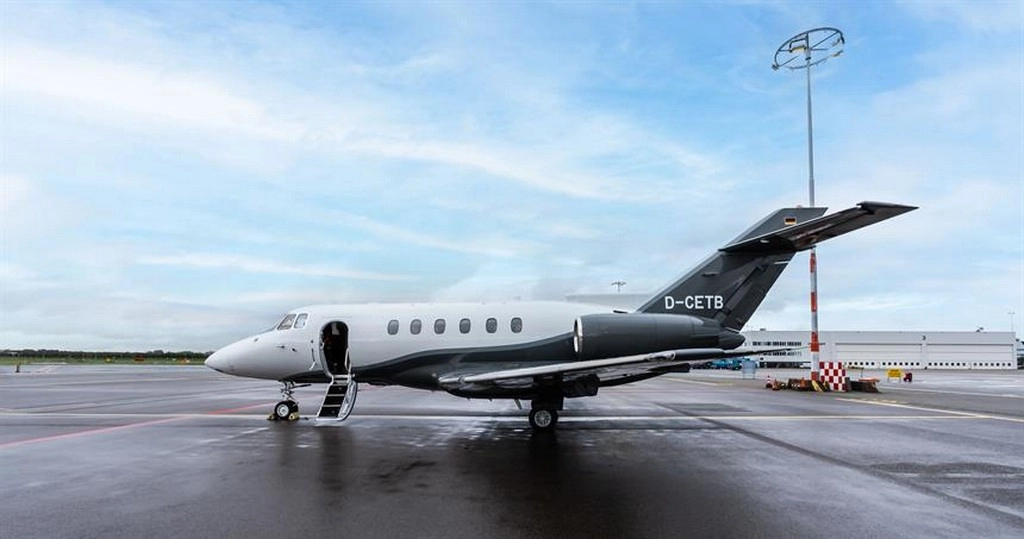 Hawker 750 D-CETB