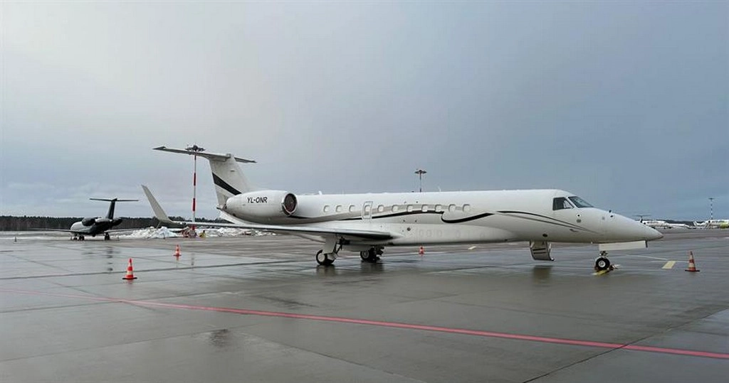 Embraer Legacy 650 YL-ONR