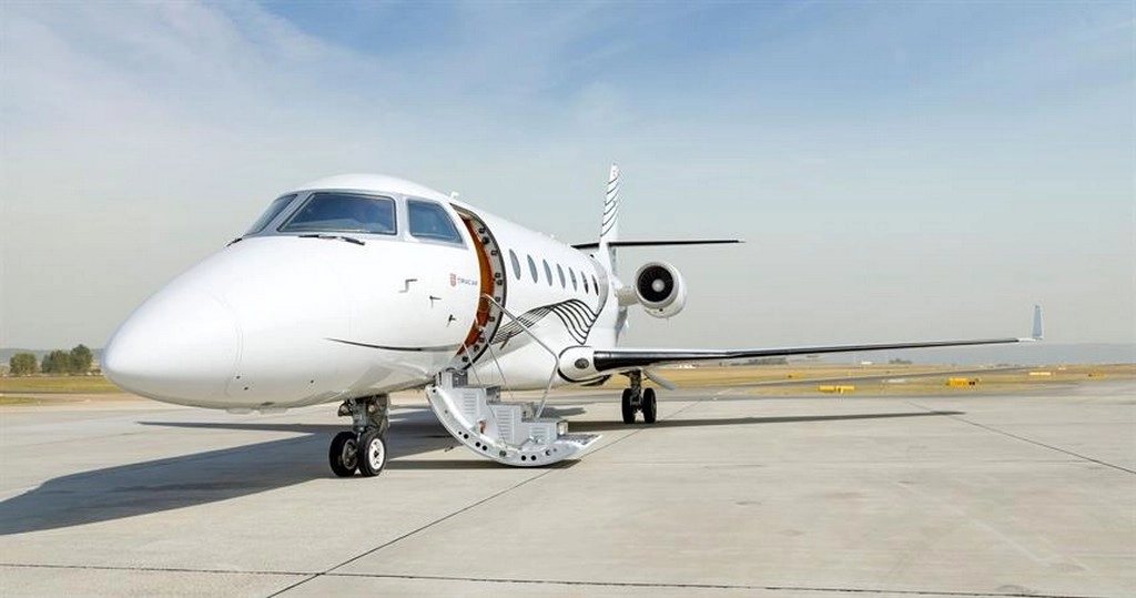 Gulfstream G-200 OE-HTI