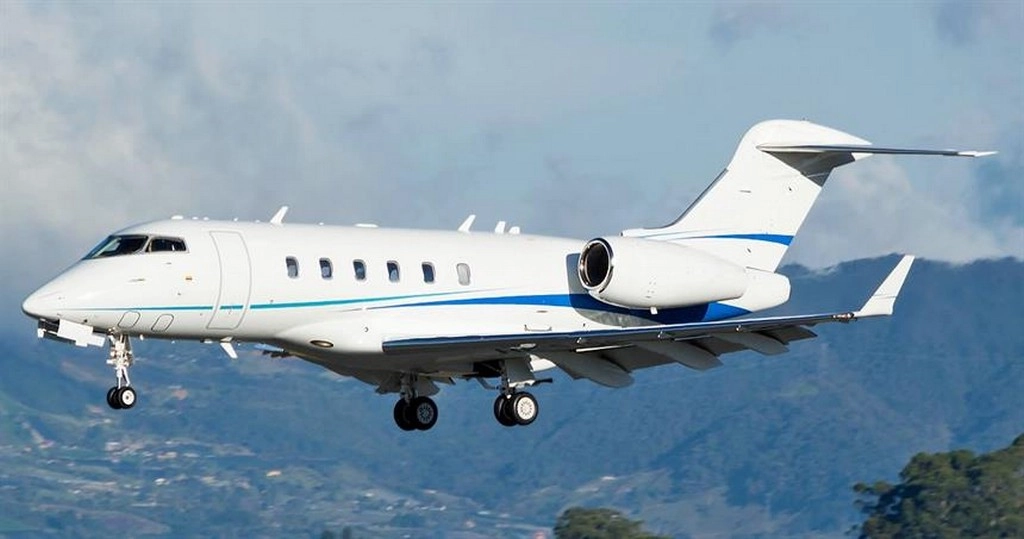 Bombardier Challenger 300 HK-5186
