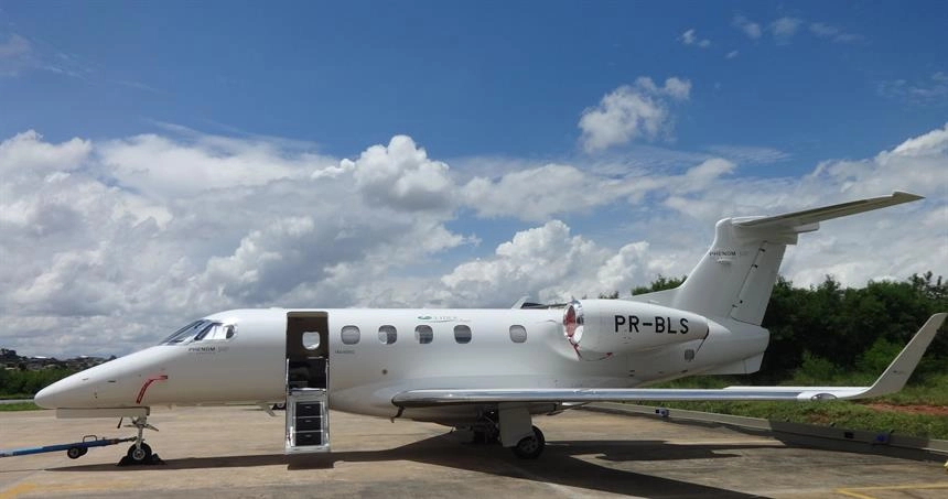 Embraer Phenom 300 PR-BLS