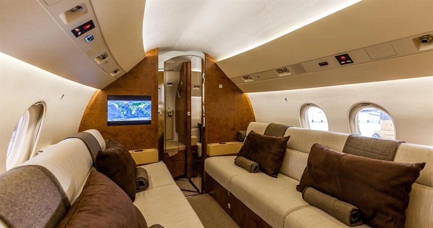 Dassault Falcon 900EX EASy LX-EMO