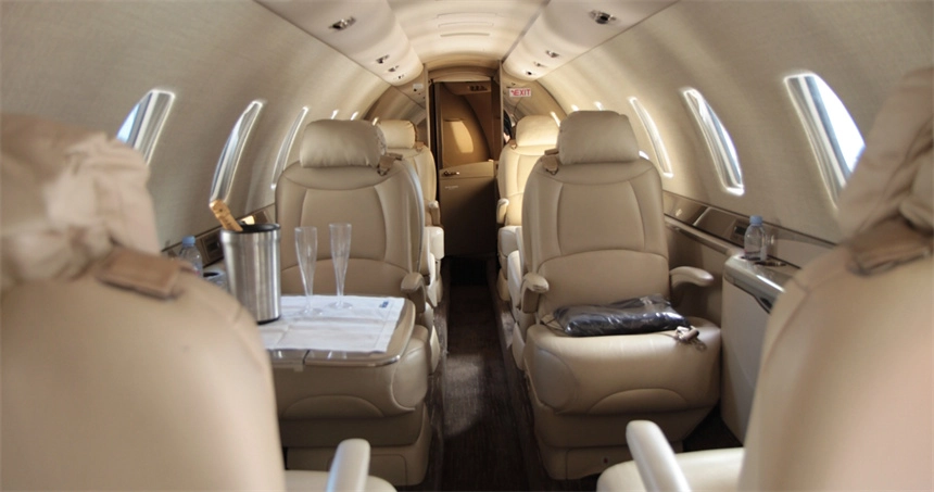 Cessna Citation Sovereign HI985