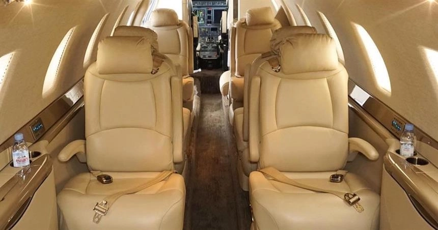 Cessna Citation Sovereign HI985