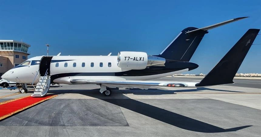 Bombardier Challenger 605 T7-ALX1