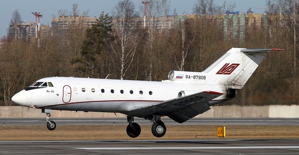 Yak-40 RA-87908