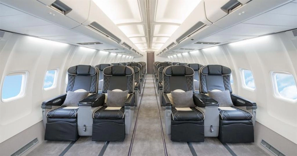 Boeing 737-500 VIP 9H-YES
