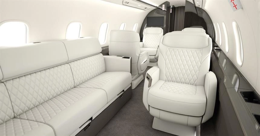 Bombardier Challenger 3500 G-RRPJ