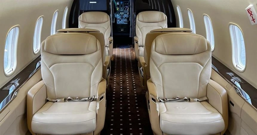 Bombardier Challenger 3500 OE-HGL