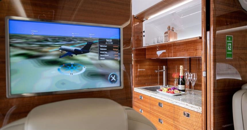 Embraer Legacy 500 OO-CYN
