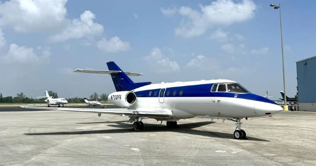 Hawker 750 N750FA