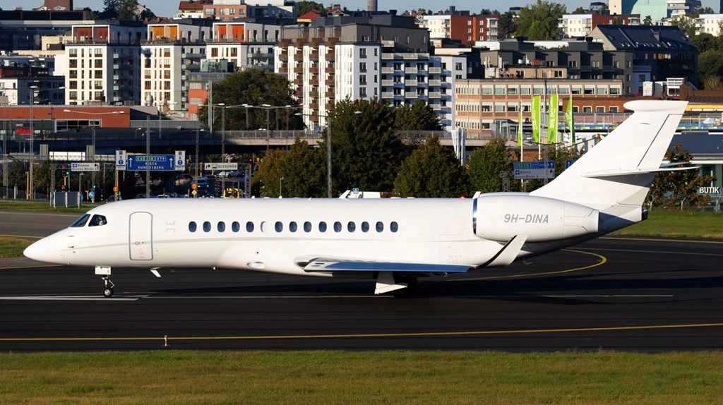 Dassault Falcon 6X 9H-DINA
