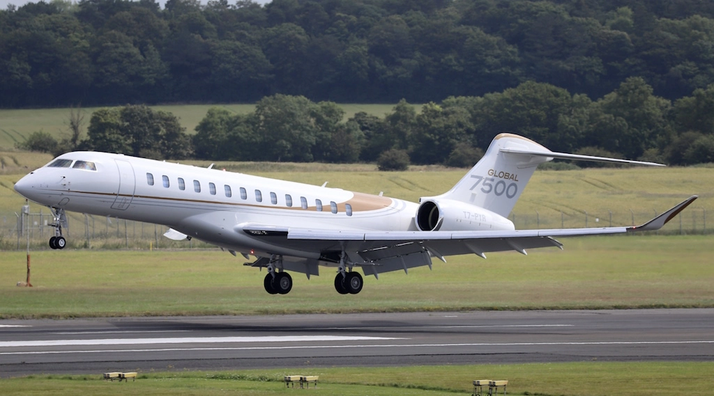 Bombardier Global 7500 T7-PYR