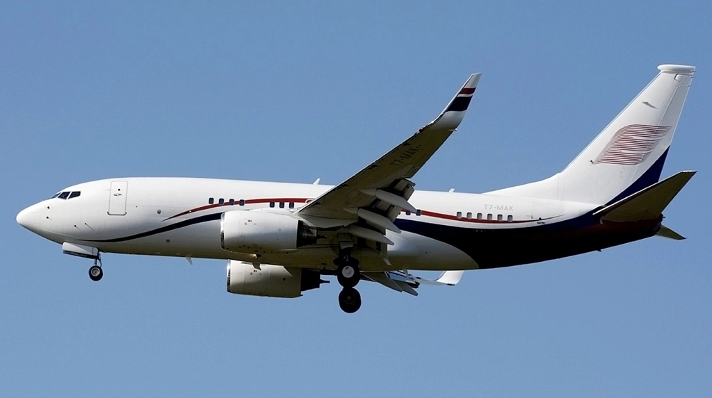 Boeing BBJ T7-MAK