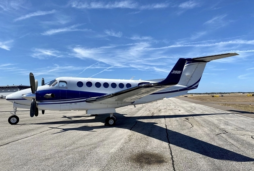Beechcraft King Air 350i N725TR