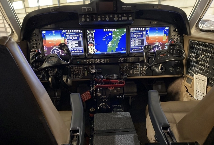 Beechcraft King Air 350i N725TR
