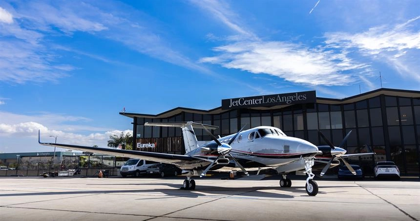 Beechcraft King Air 350i N833CC