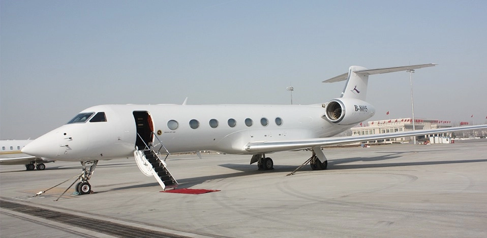 Gulfstream G-550 B-8095